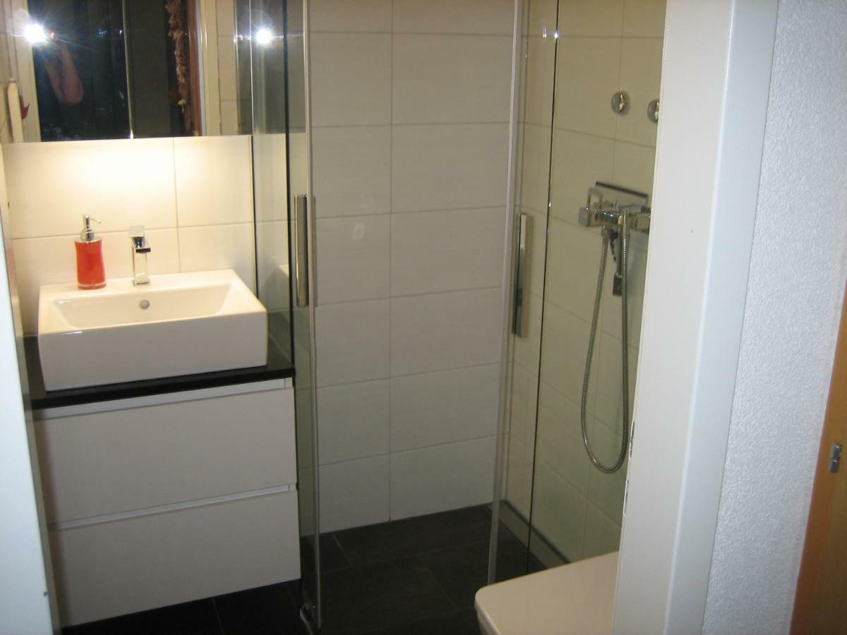 Ferienwohnung Haus Gentiana A Grächen Exterior foto