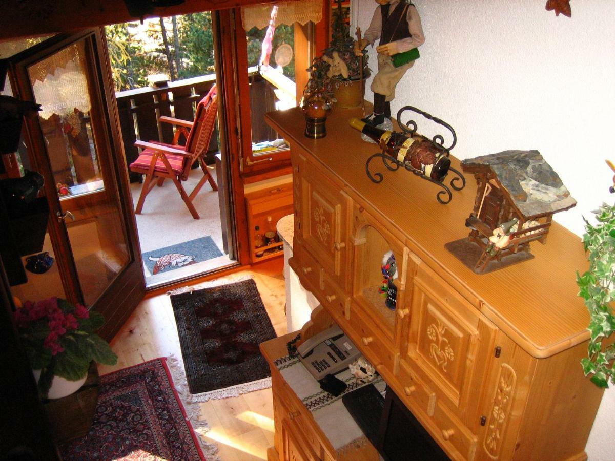 Ferienwohnung Haus Gentiana A Grächen Exterior foto